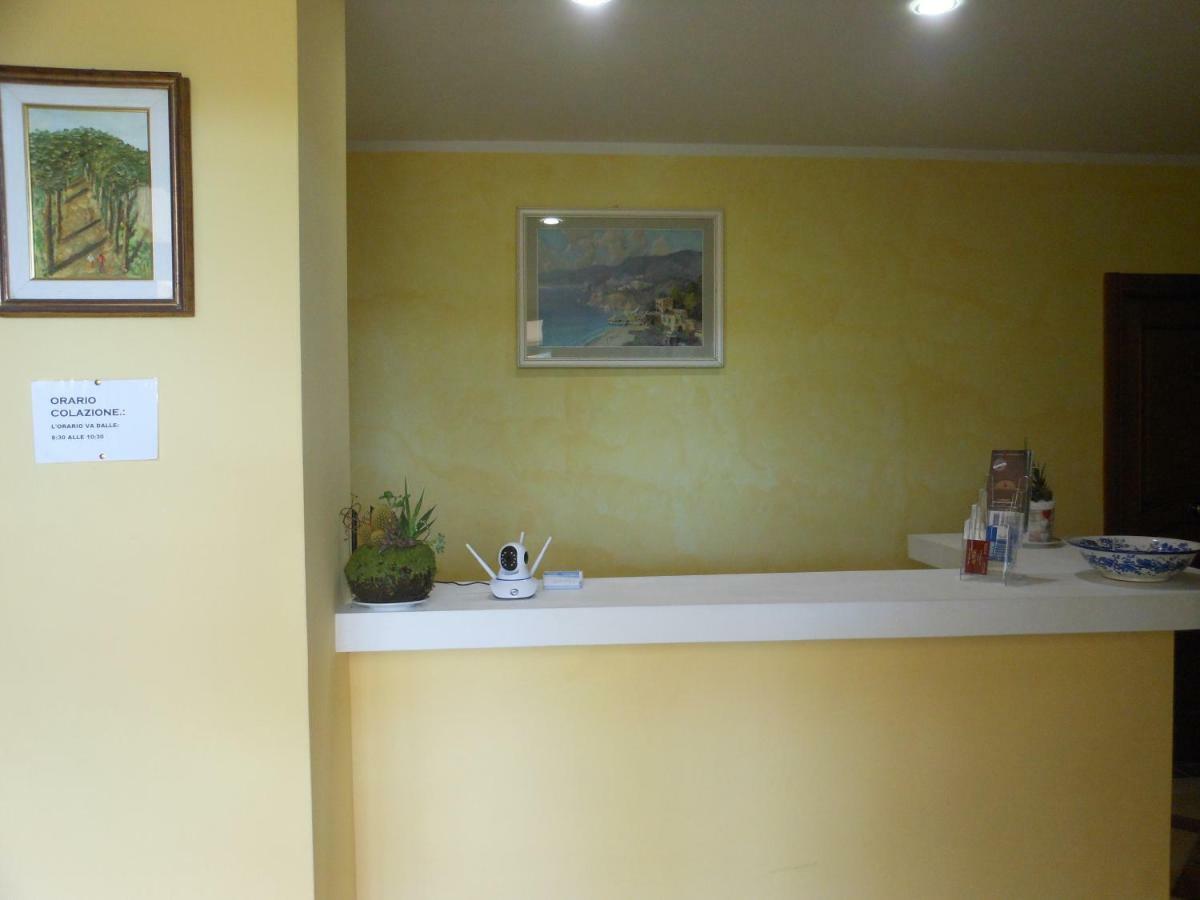 B&B Lofanello Pozzuoli Eksteriør billede